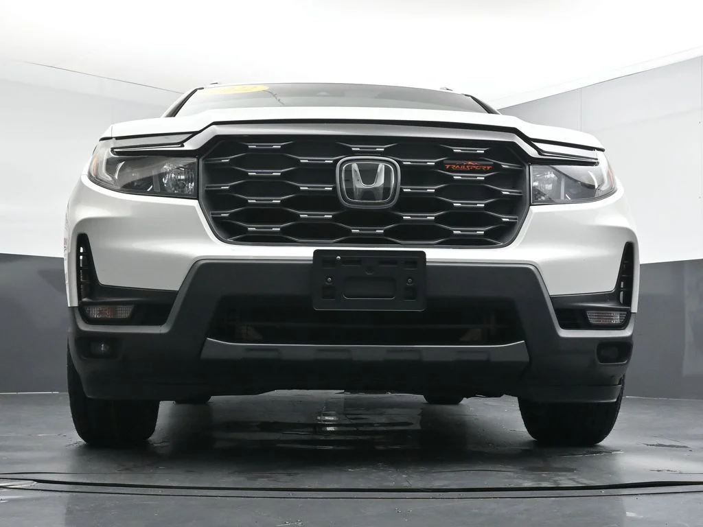Used 2022 White Honda TrailSport image 34