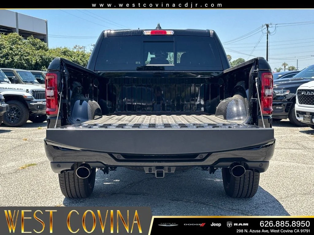 New 2026 Diamond Black Crystal Pearl-Coat Exterior Paint RAM Big Horn/Lone Star image 17