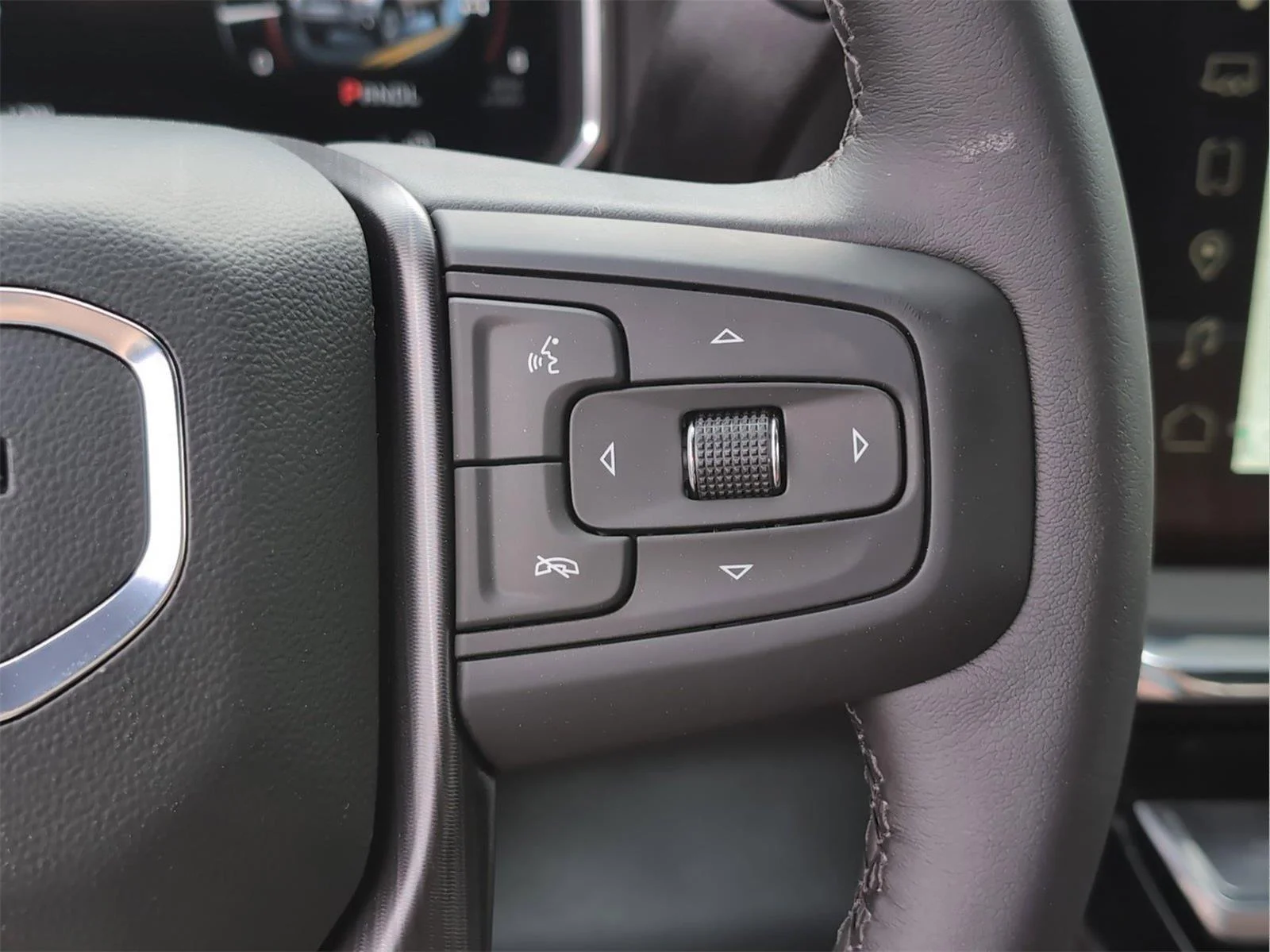 New 2026 Glacier White Tricoat GMC Denali Ultimate image 9