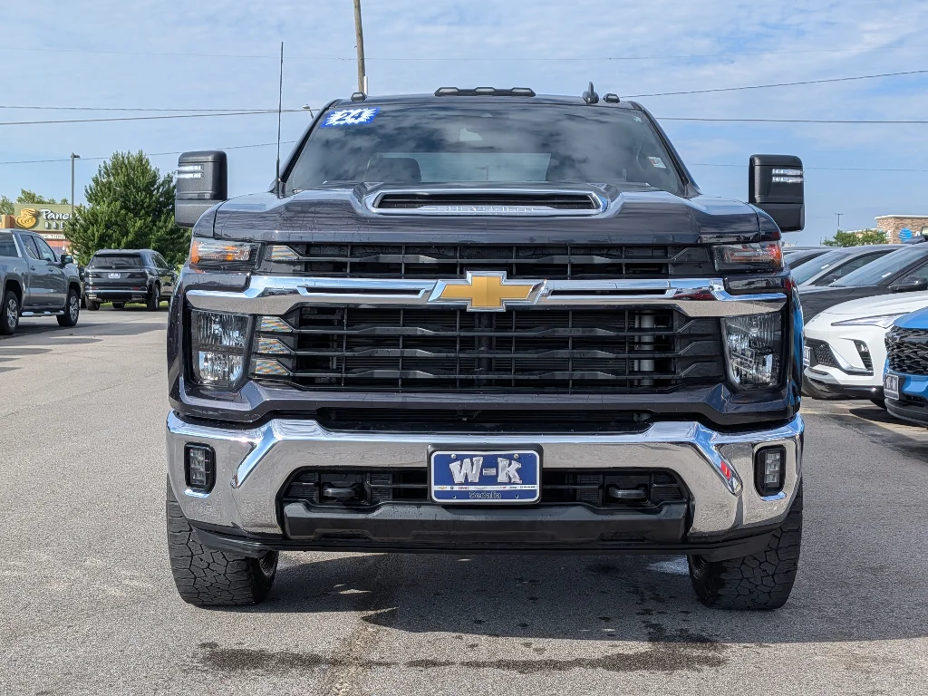 Used 2024 Dark Ash Metallic Chevrolet LT image 5