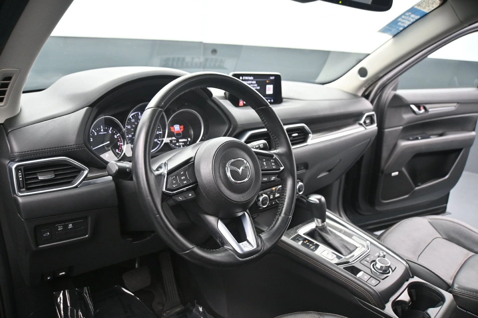 Used 2017 Jet Black Mica Mazda Grand Touring image 27