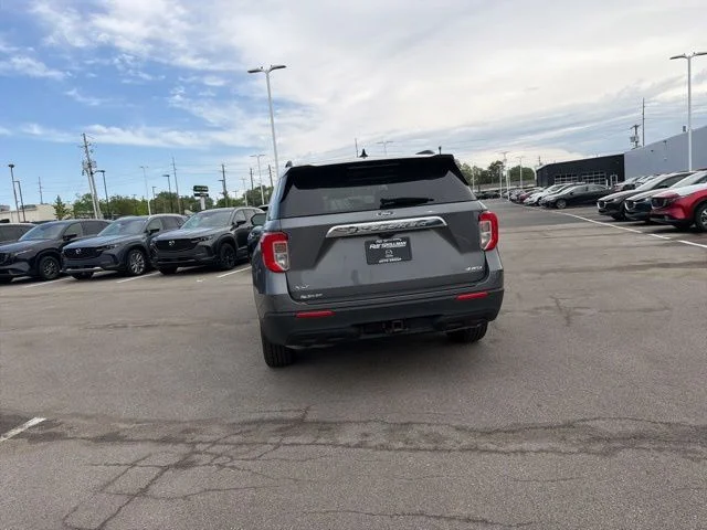 2021 Ford Explorer XLT - Photo 12