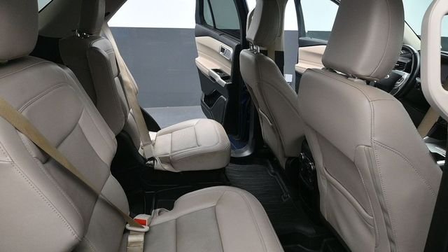 Used 2021 Blue Ford Limited image 13