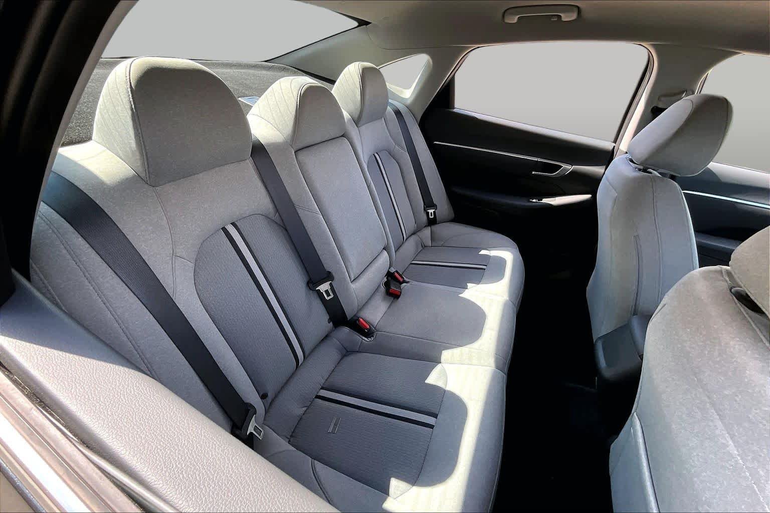 Used 2020 Portofino Gray Hyundai SEL image 18