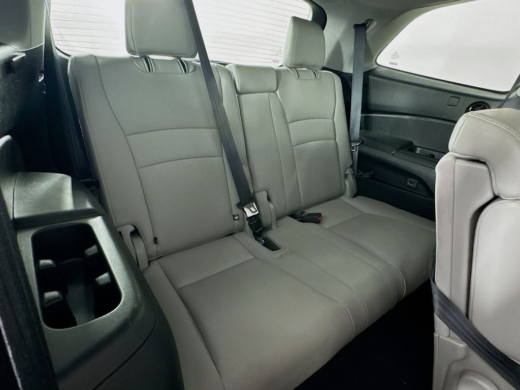 Certified Used 2019 Modern Steel Metallic Honda EX-L image 34