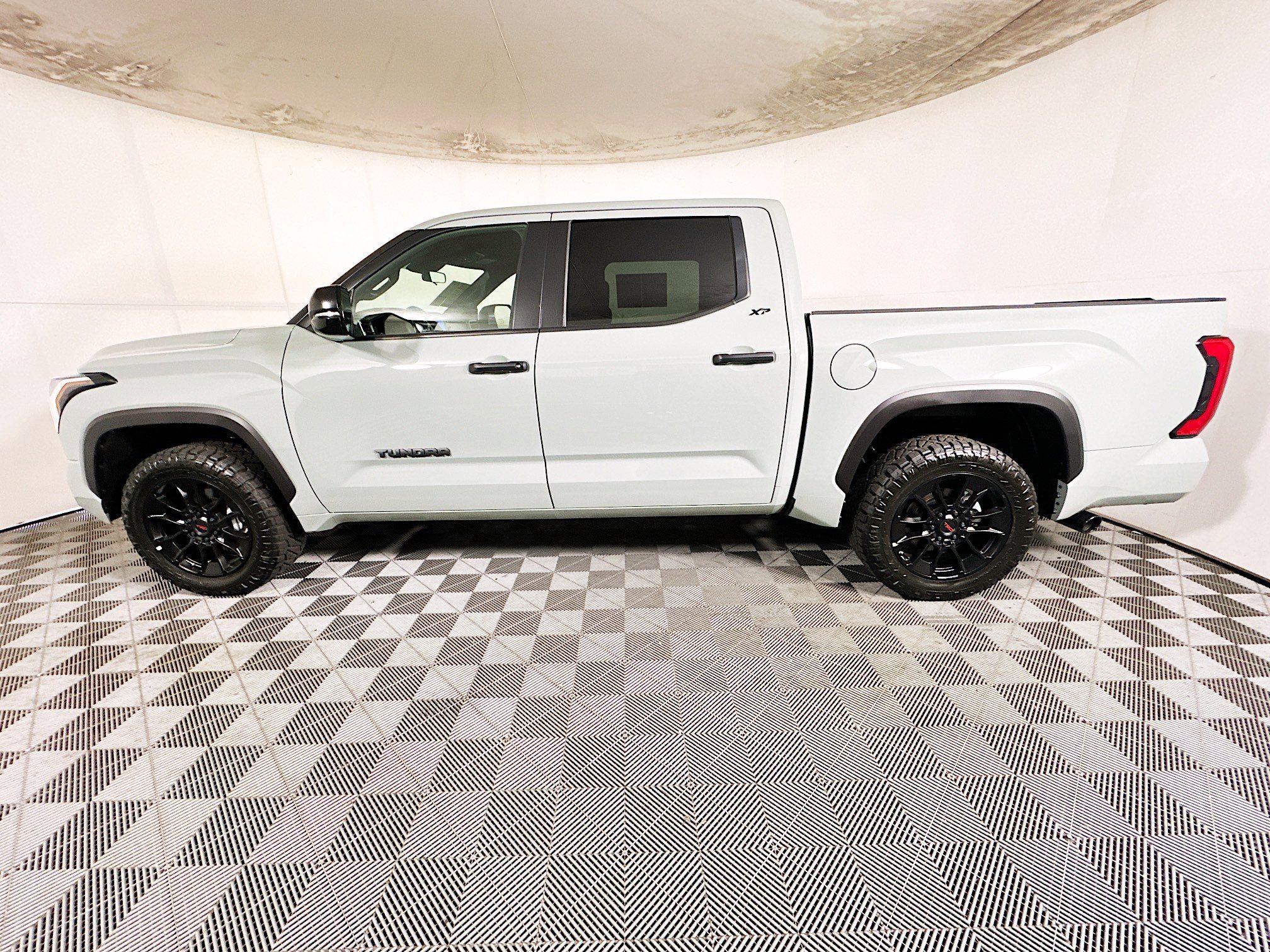 2026 Toyota Tundra thumbnail 8