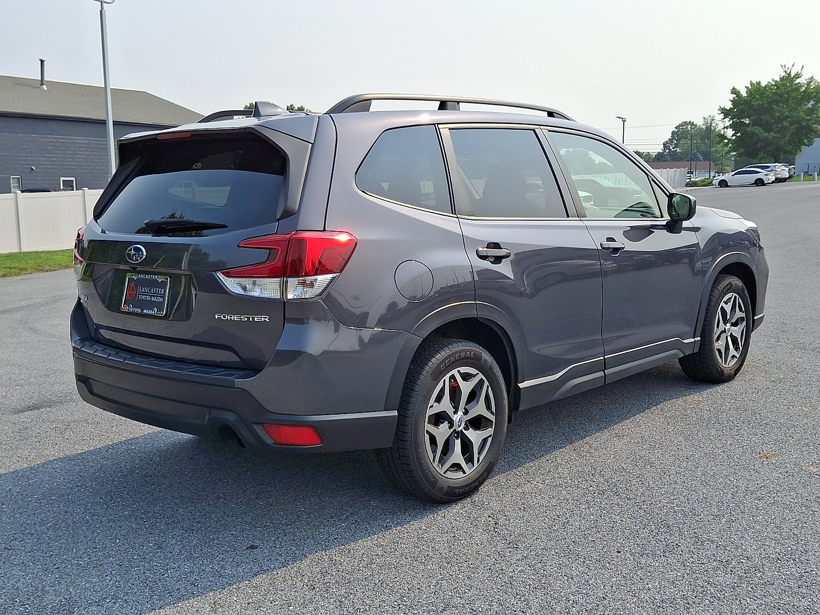 Used 2020 Magnetite Gray Metallic Subaru Premium image 7