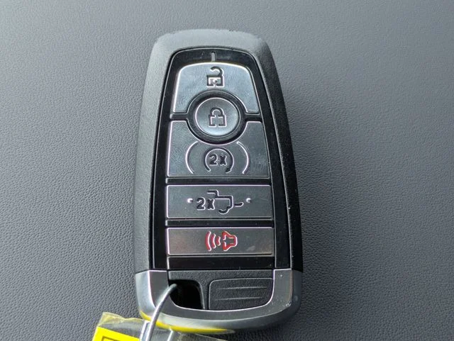New 2026 Oxford White Ford F-250® Hennessey Velociraptor 1200 image 29