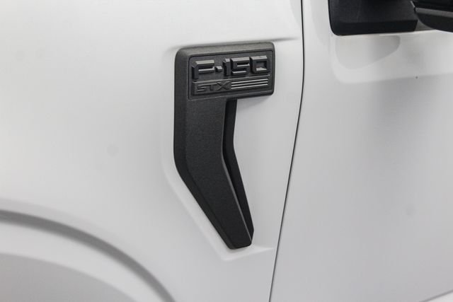 Used 2023 White Ford XL image 10