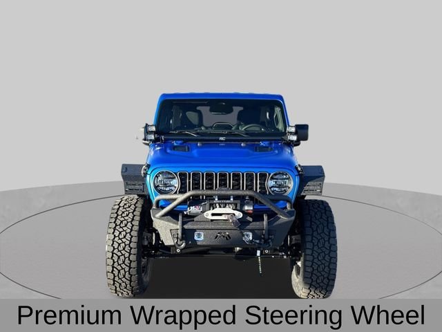 New 2025 Granite Crystal Metallic Clear-Coat Exterior Paint Jeep Sport S image 10