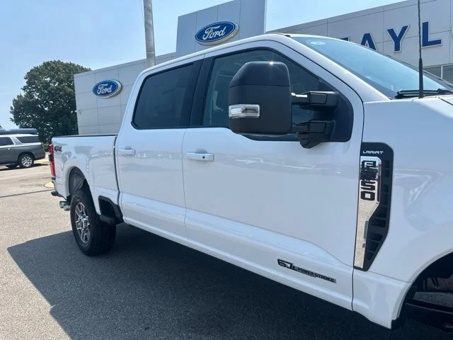 New 2026 Oxford White Ford F-250® Lariat® image 7