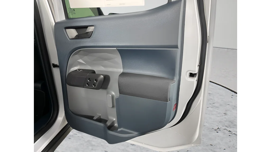 Used 2026 White Ford XL image 13