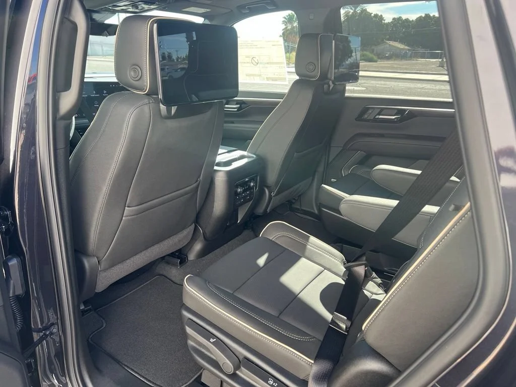 New 2026 Dark Ash Metallic Chevrolet Premier image 24