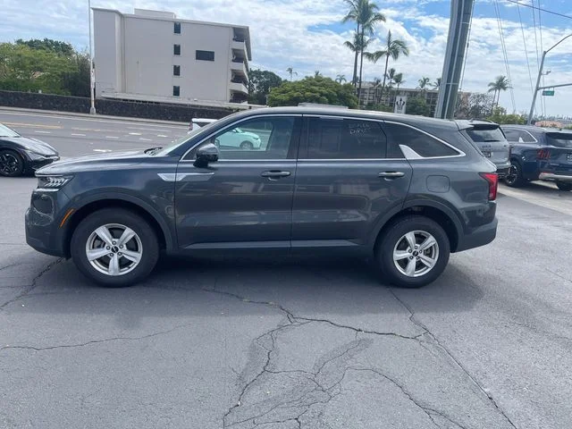 Used 2023 Gray Kia LX image 3