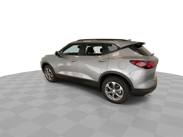 2024 Chevrolet Blazer 2LT, photo 7 of 12