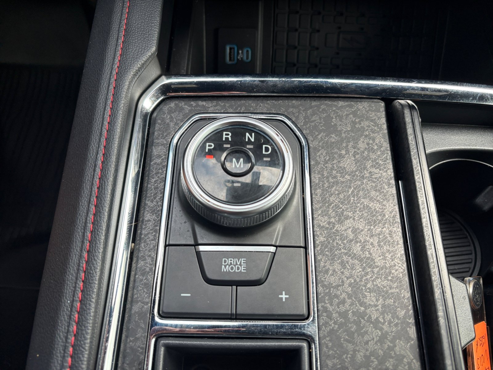 Used 2023 Dark Matter Metallic Ford Limited image 20