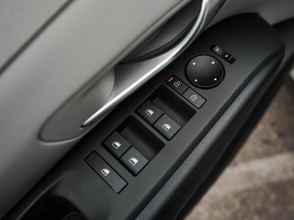 New 2026 Creamy White Pearl Hyundai SEL Convenience AWD image 42