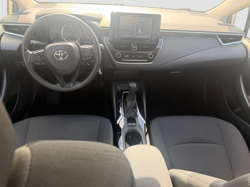 Used 2022 Classic Silver Metallic Toyota LE image 10