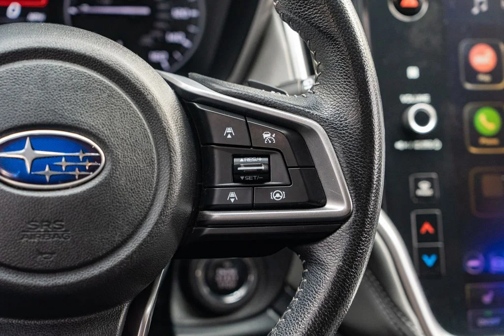 Used 2022 White Subaru Onyx Edition XT image 15