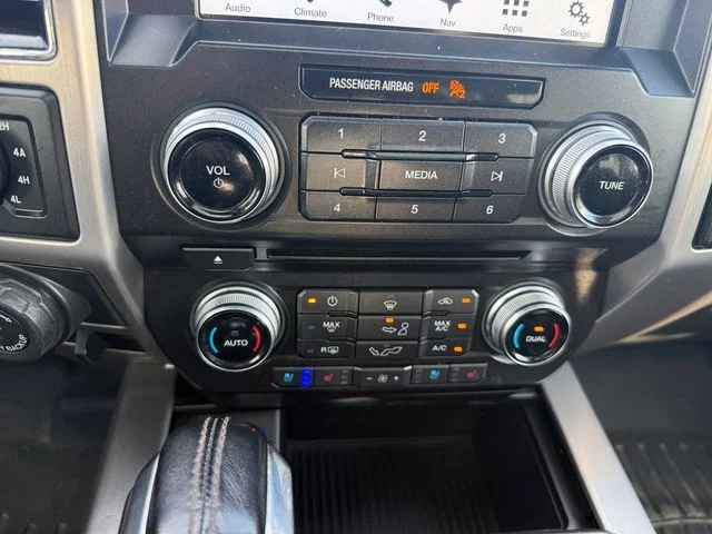 Used 2018 Silver Ford Platinum image 15