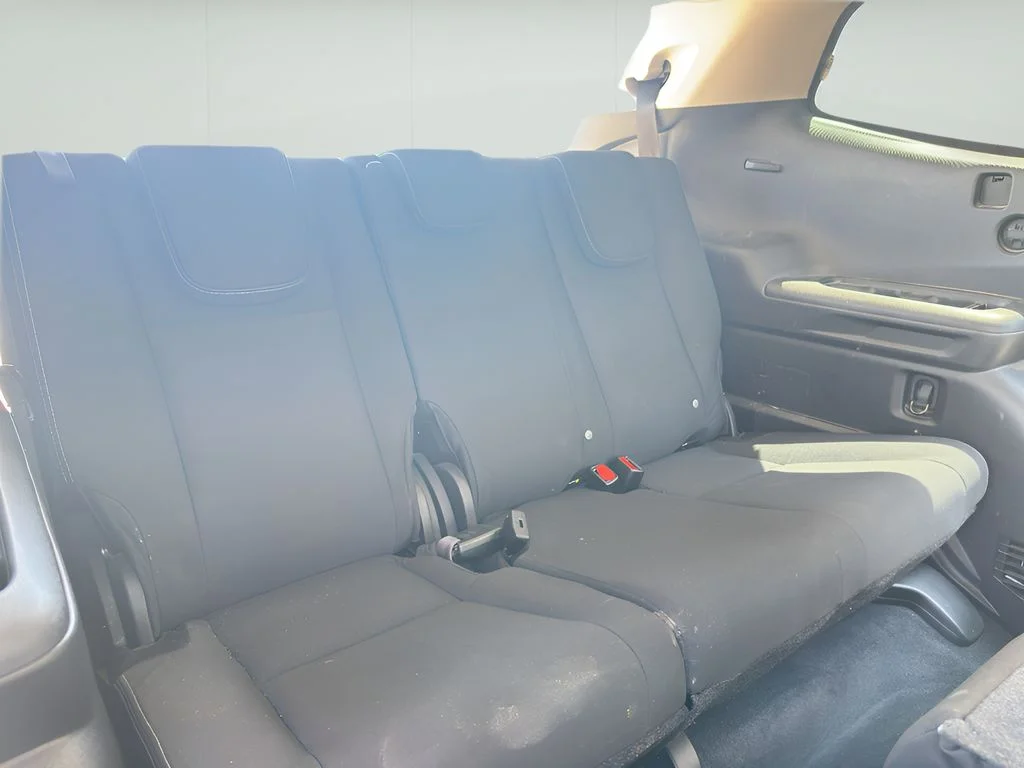 Used 2022 Crystal White Pearl Subaru Premium image 15