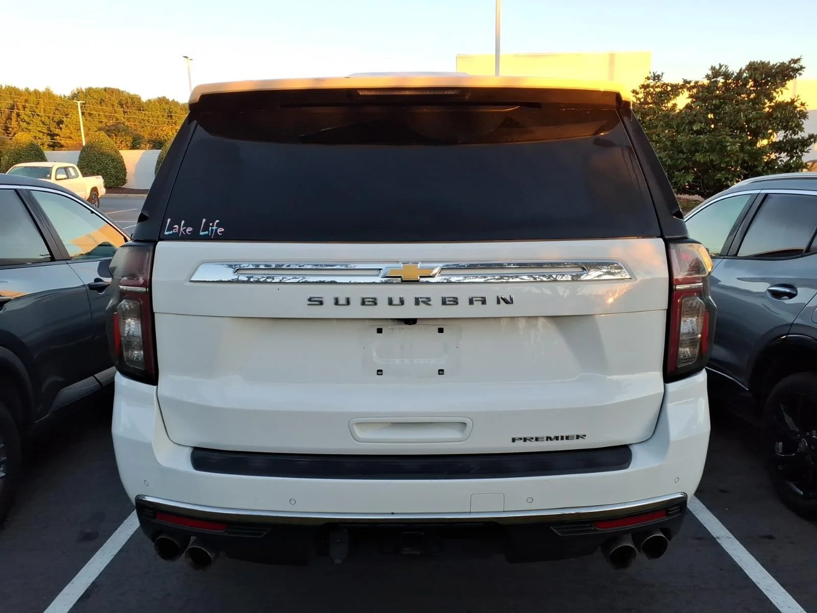 Used 2023 Summit White Chevrolet Premier image 5