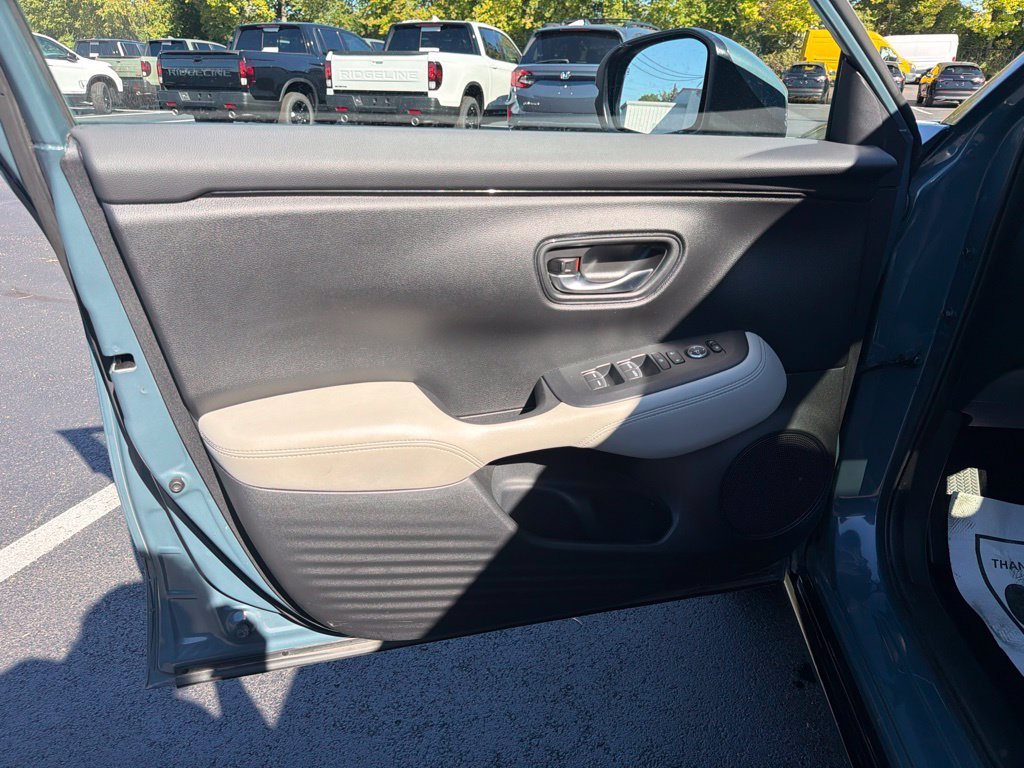 2024 Honda HR-V EX-L - Photo 18