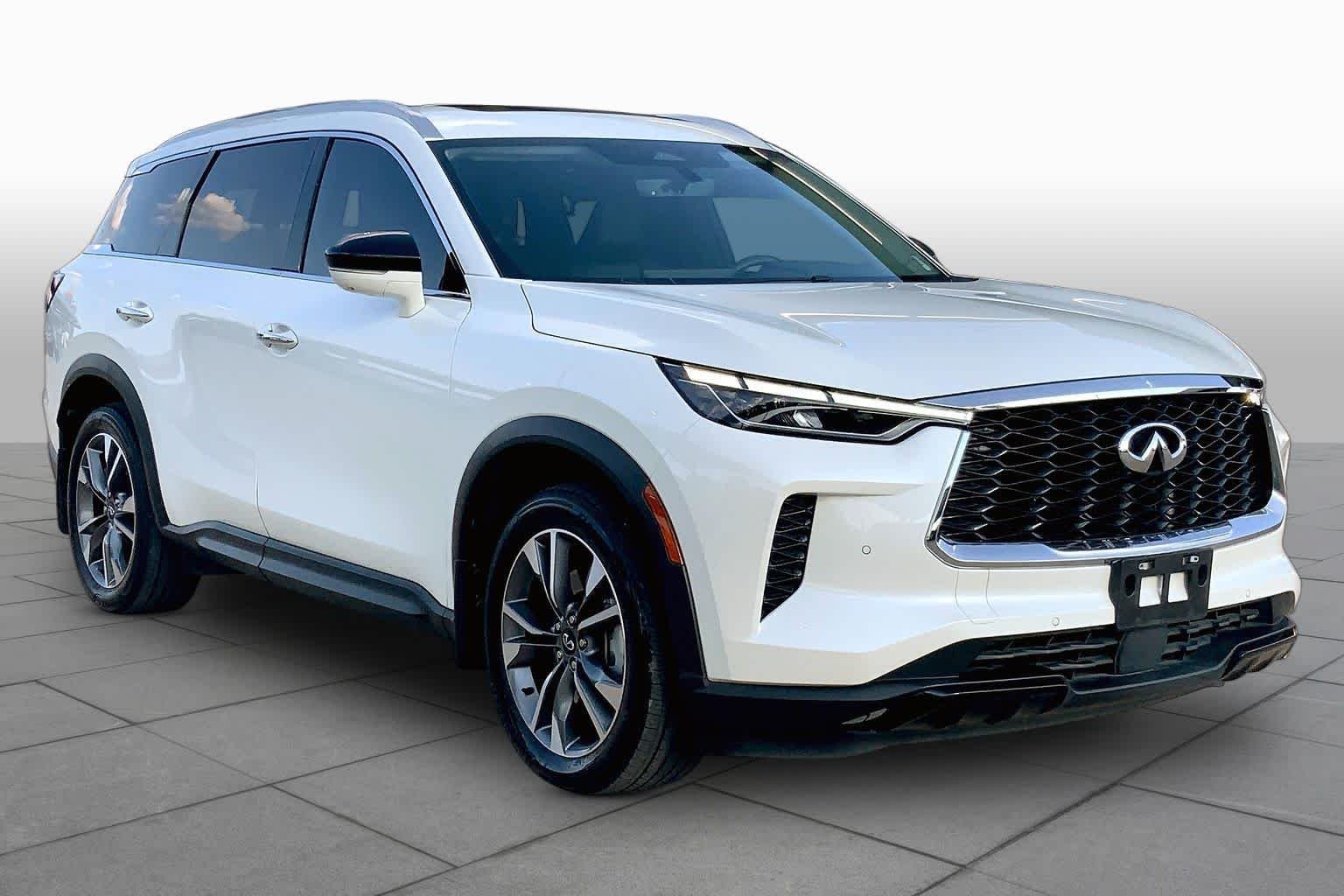 Pre-Owned 2024 INFINITI QX60 LUXE