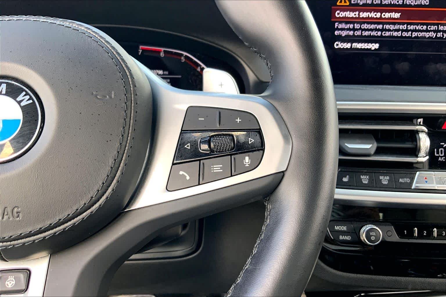 Used 2022 Black Sapphire Metallic BMW xDrive30i image 24