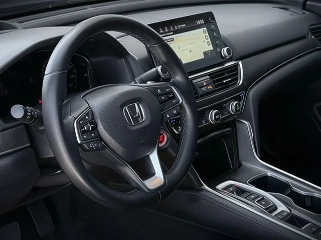 2021 Honda Accord Touring - Photo 24