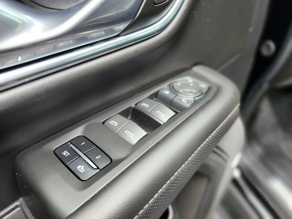 2024 Chevrolet Tahoe Premier - Photo 19