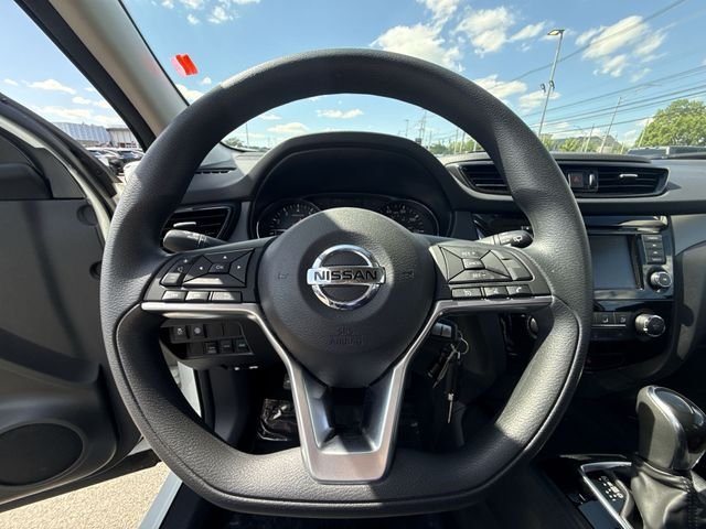 Used 2021 White Nissan S image 14