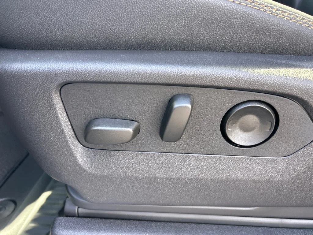 2026 GMC Sierra 1500 AT4 - Photo 19