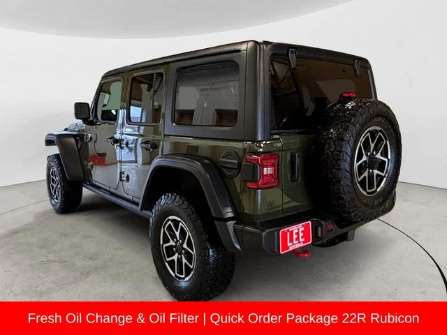 Used 2024 Green Jeep Rubicon image 3