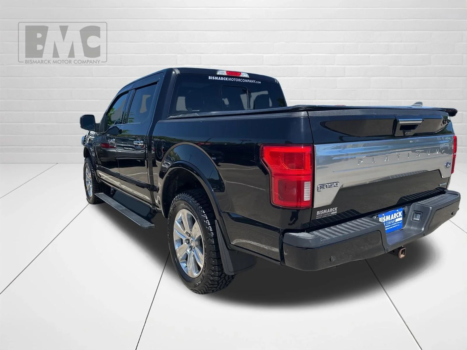 Used 2020 Black Ford Platinum image 4