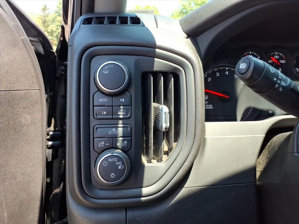 Used 2023 Black Chevrolet Custom image 20