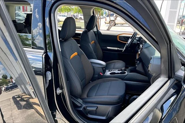 Used 2023 Black Ford Badlands image 26