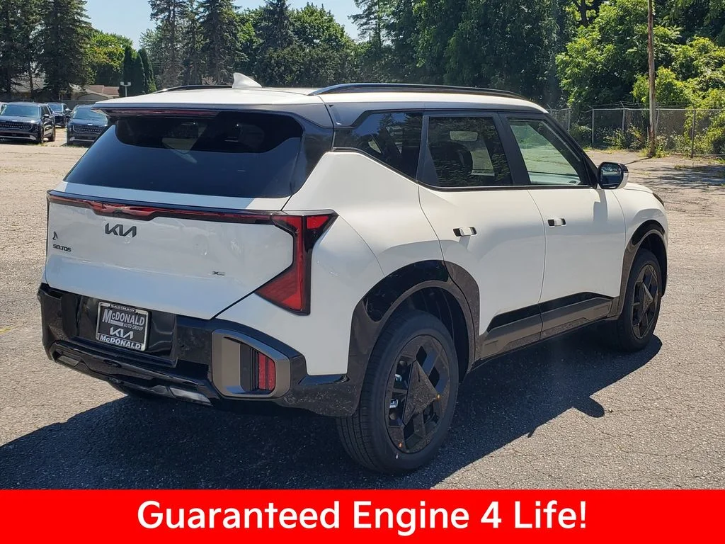 New 2027 Snow White Pearl Kia X-Line S image 3