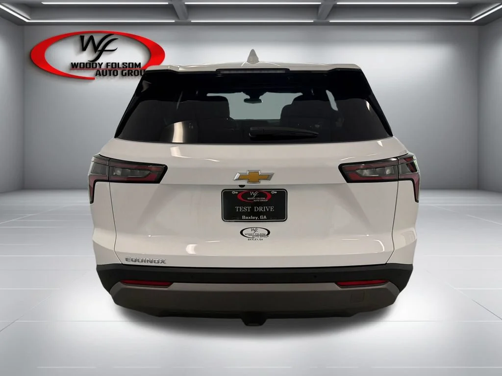 New 2027 Summit White Chevrolet LT image 7