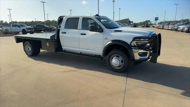 New 2025 Bright White Clear-Coat Exterior Paint RAM Tradesman image 14