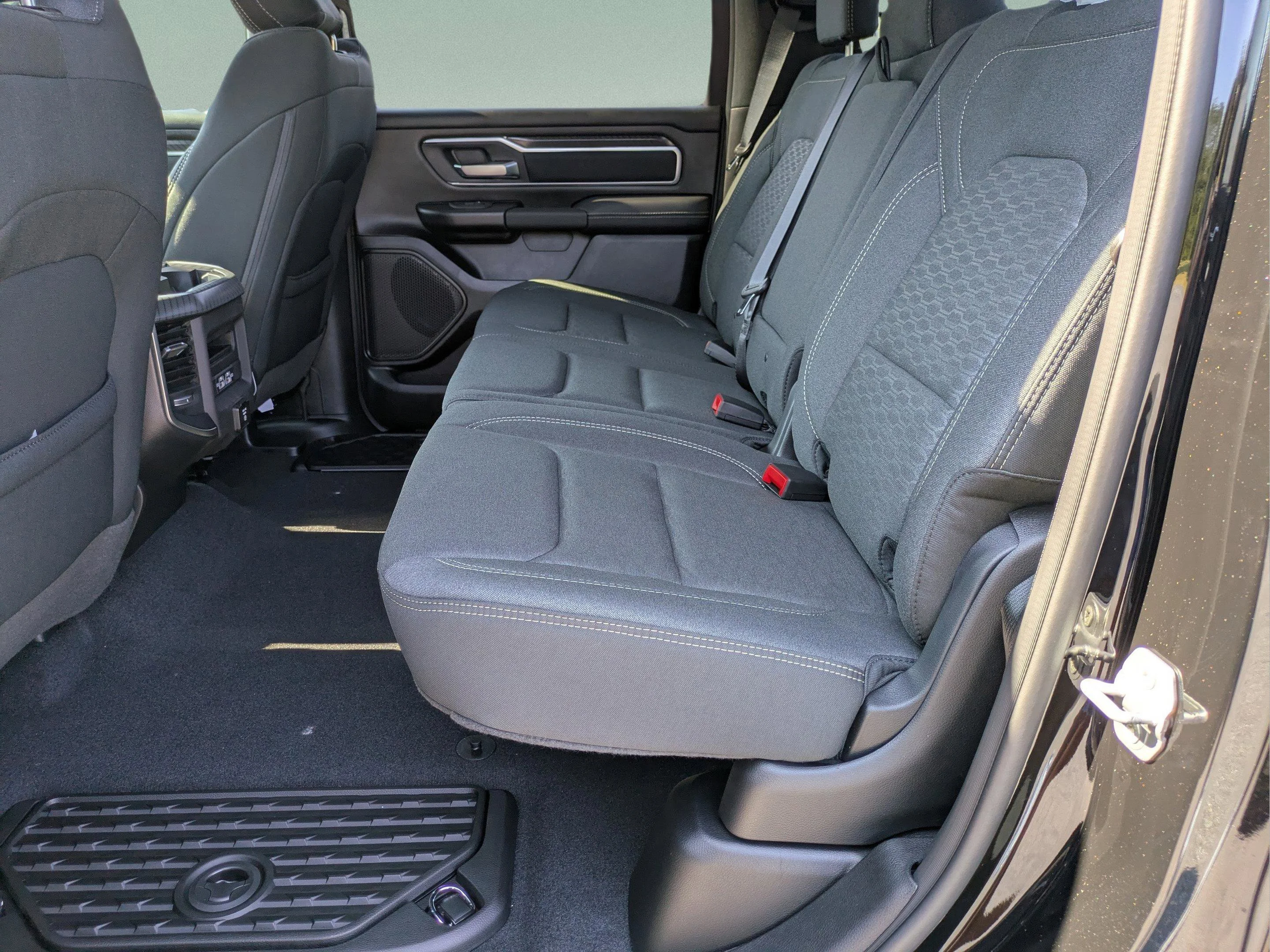 2026 RAM 1500 Big Horn/Lone Star - Photo 14