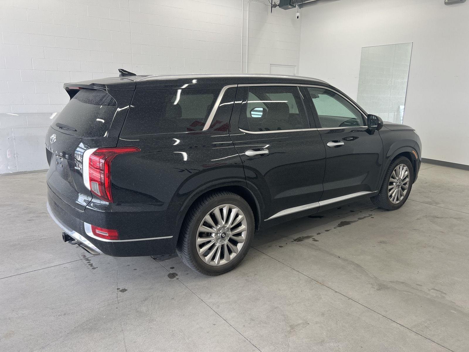 Used 2020 Becketts Black Hyundai Limited image 4
