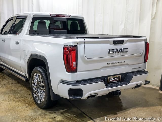 Used 2023 White Frost Tricoat GMC Denali Ultimate image 5