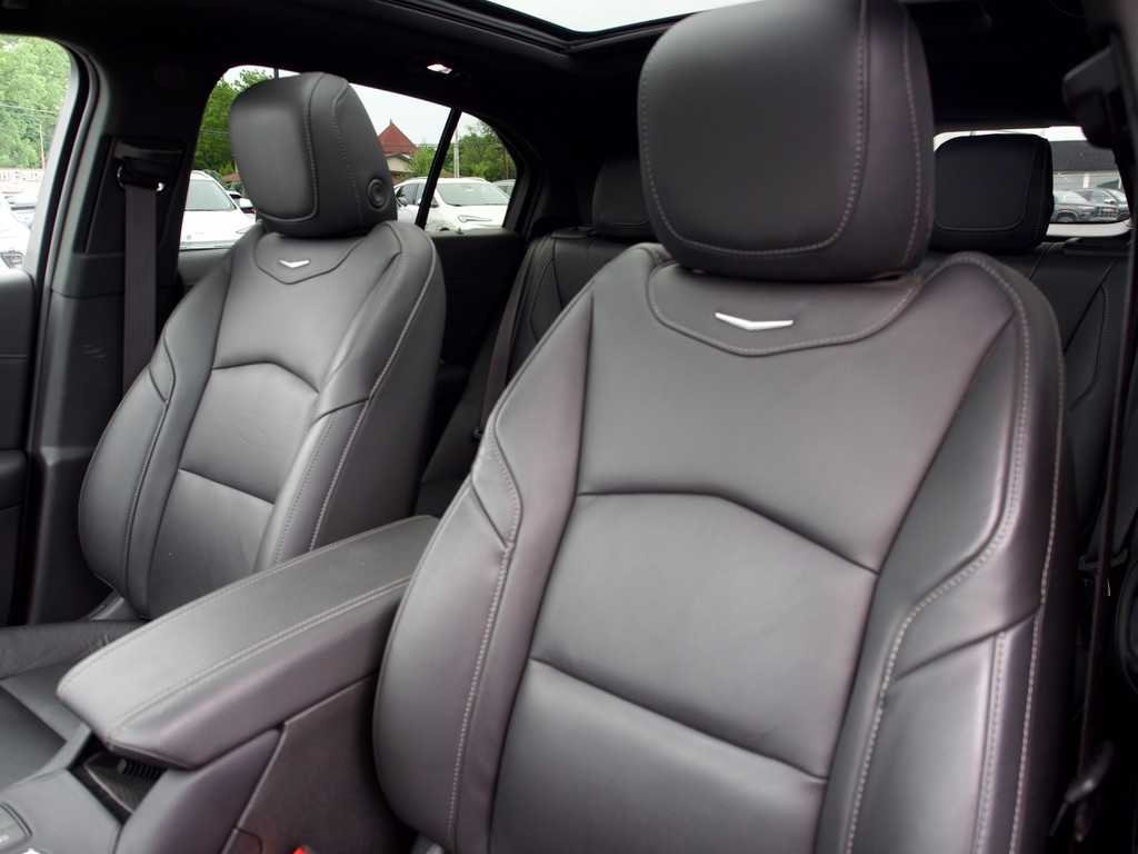 2023 Cadillac XT4 Premium Luxury - Photo 17