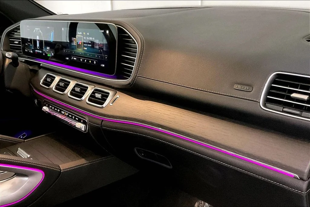 Used 2022 Red Mercedes-Benz GLE 53 AMG® image 13