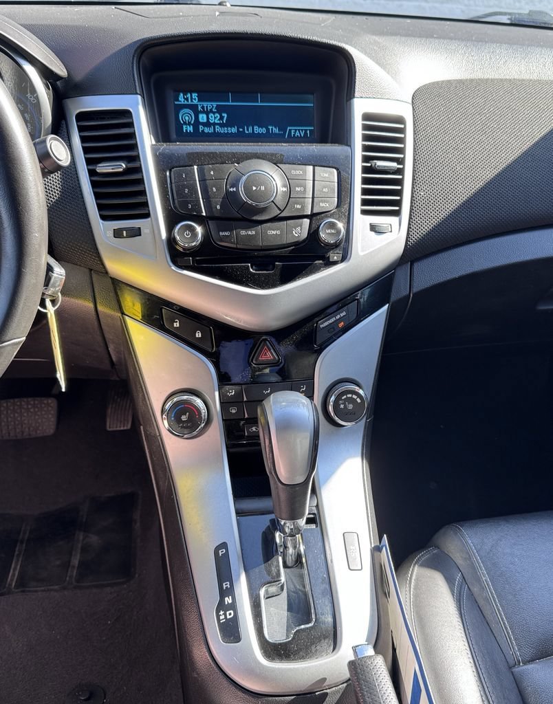 2011 Chevrolet Cruze 2LT - Photo 21