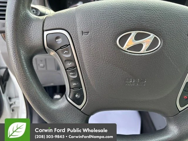 Used 2012 Frost White Pearl Hyundai  image 14