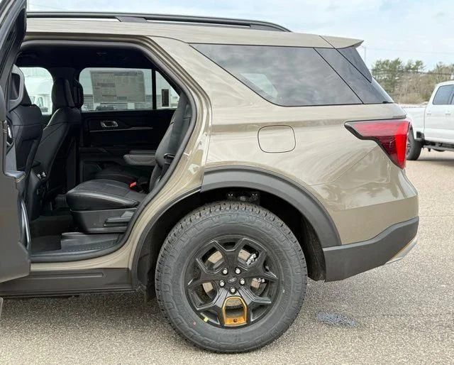 New 2026 Marsh Gray Ford Tremor® image 32