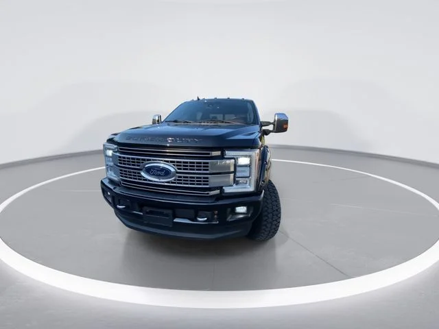 Used 2019 Black Ford Platinum image 6