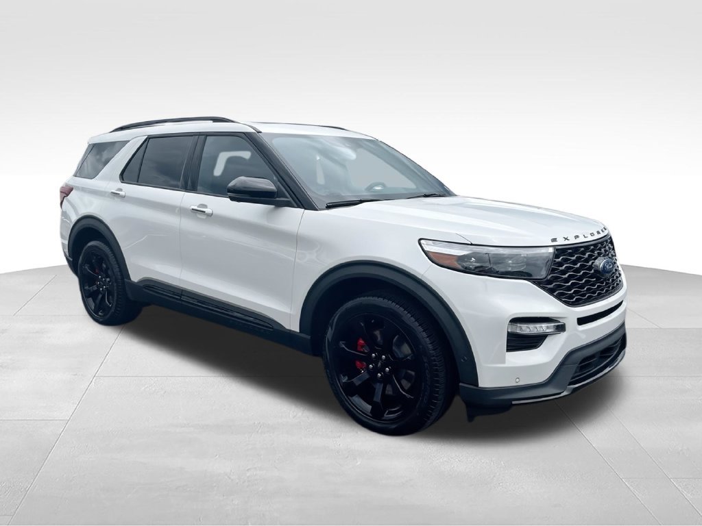 Used 2022 White Ford ST image 2